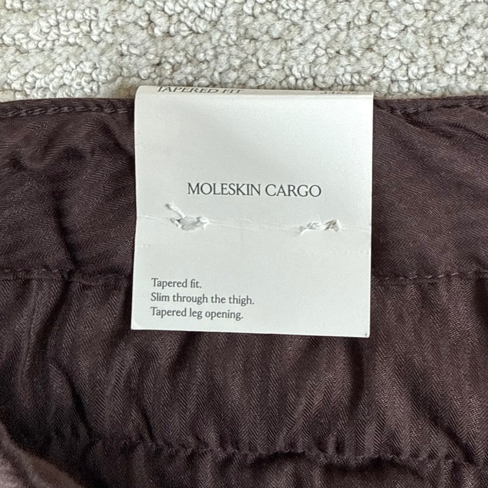 NEW Banana Republic Mens 34x32 (Actual 34x30) Brown Tapered Moleskin Cargo Pants - Picture 7 of 11